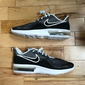 Nike AIRMAX Men’s Shoes